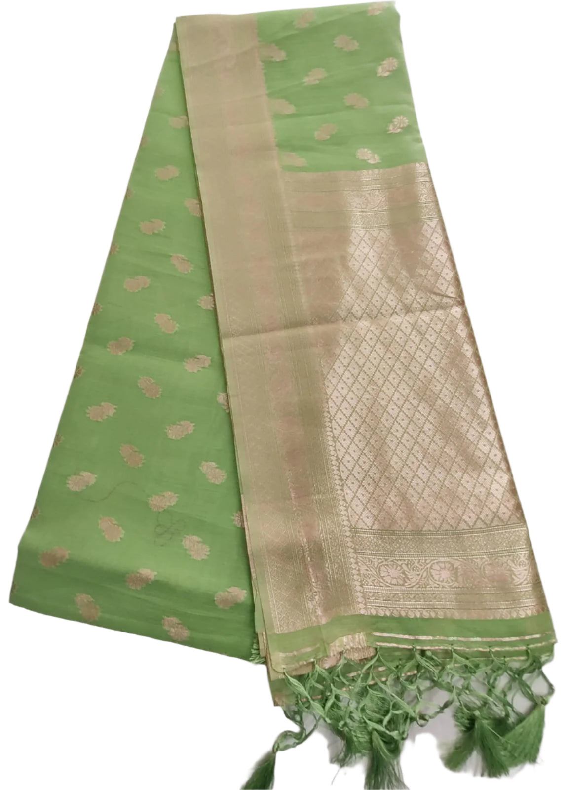 Quintessential Beautiful Cotton Silk Saree